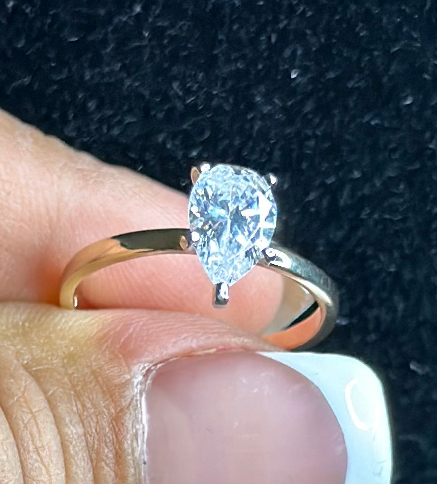 Solitaire Ring yellow gold 14k