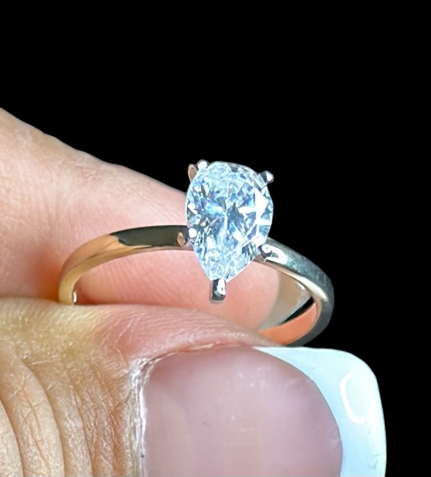 Solitaire Ring yellow gold 14k