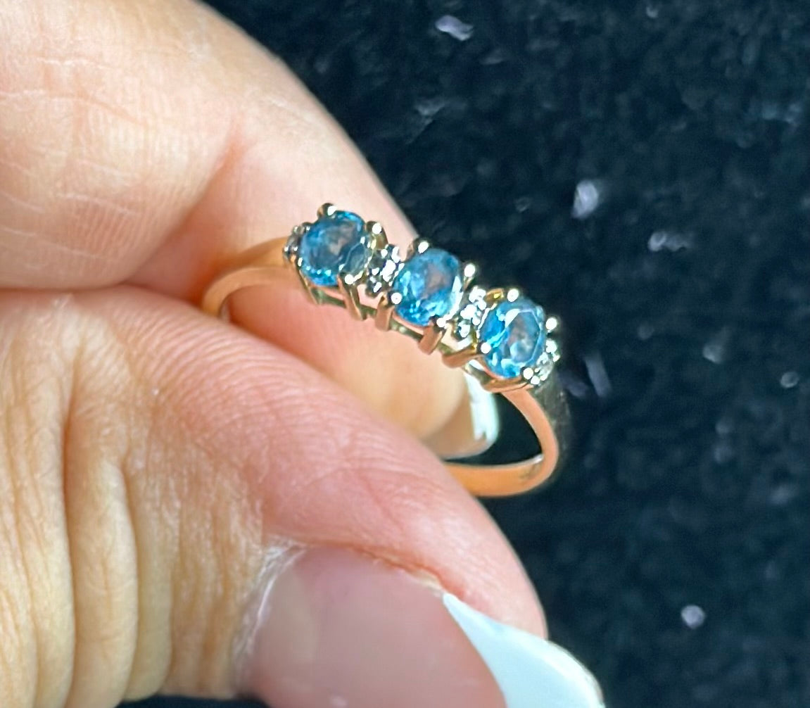 Blue Topaz Ring 14k Yellow Gold