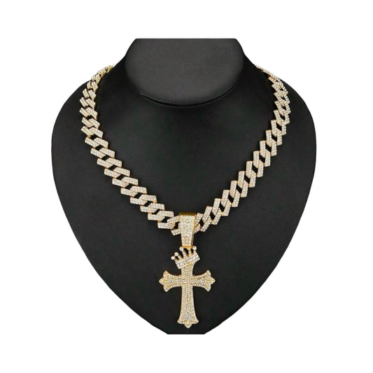 Necklace whit cross Pendant Gold