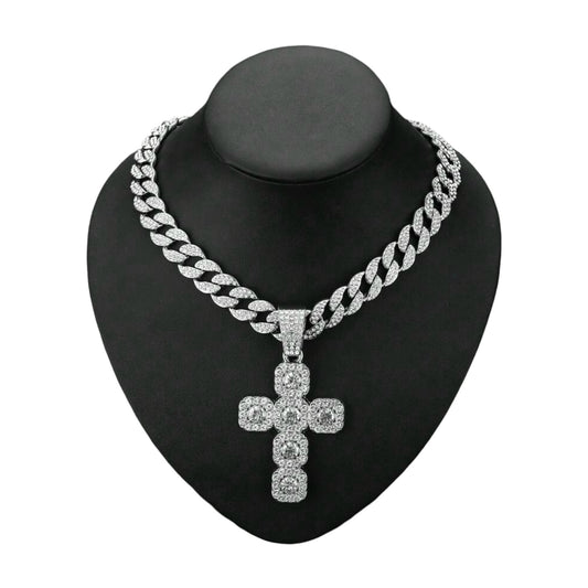 Necklace shine whit Cross Pendant Silver